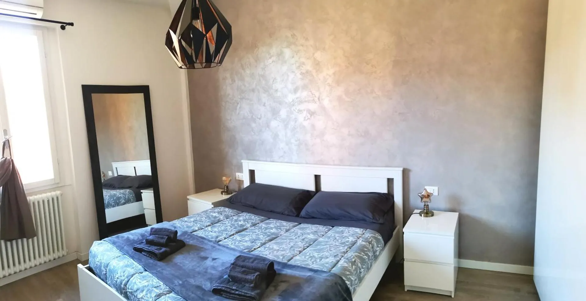 Bologna Holiday House Apartamento